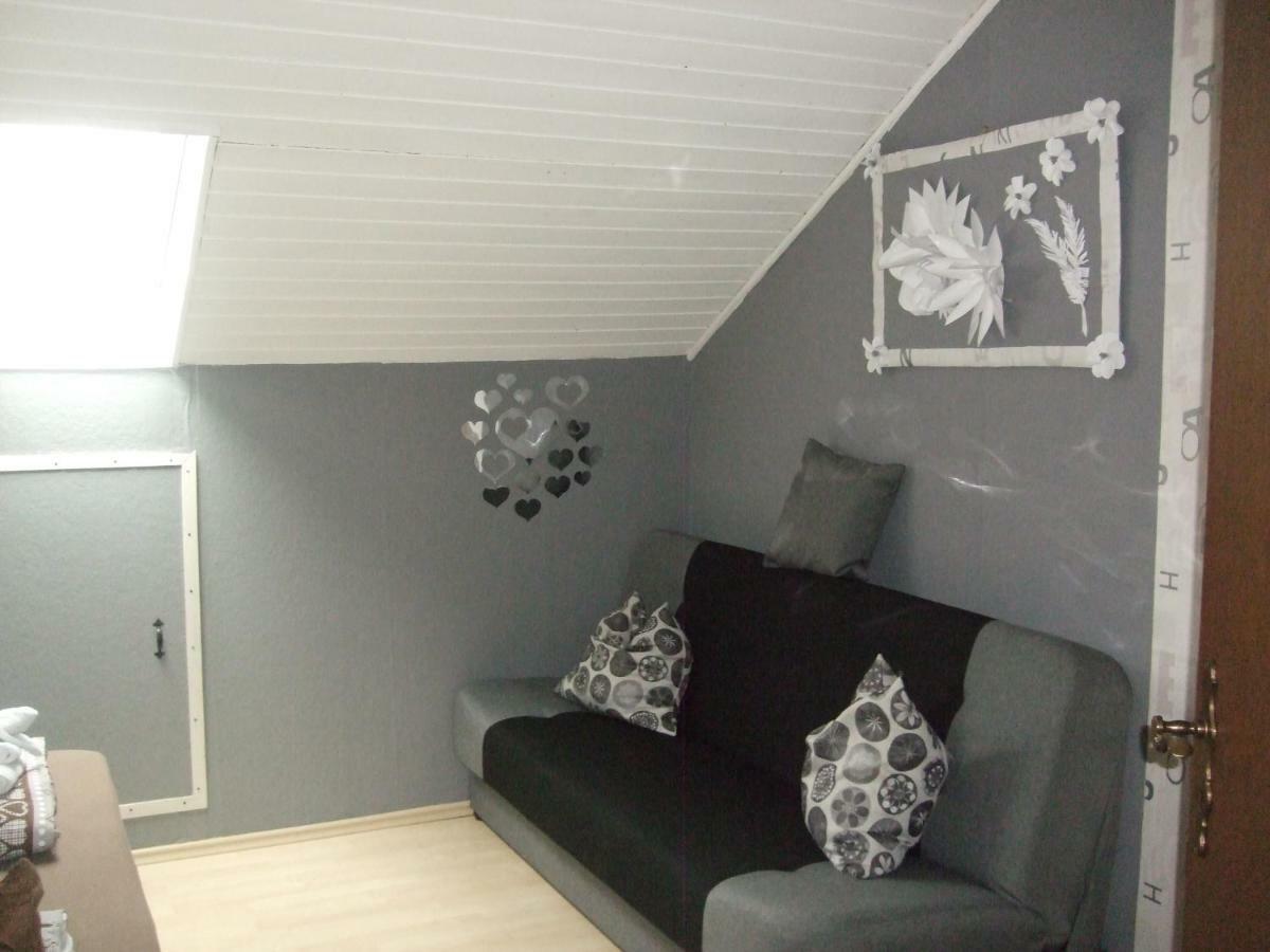 Ferienwohnung Schaefer Anschau Bagian luar foto